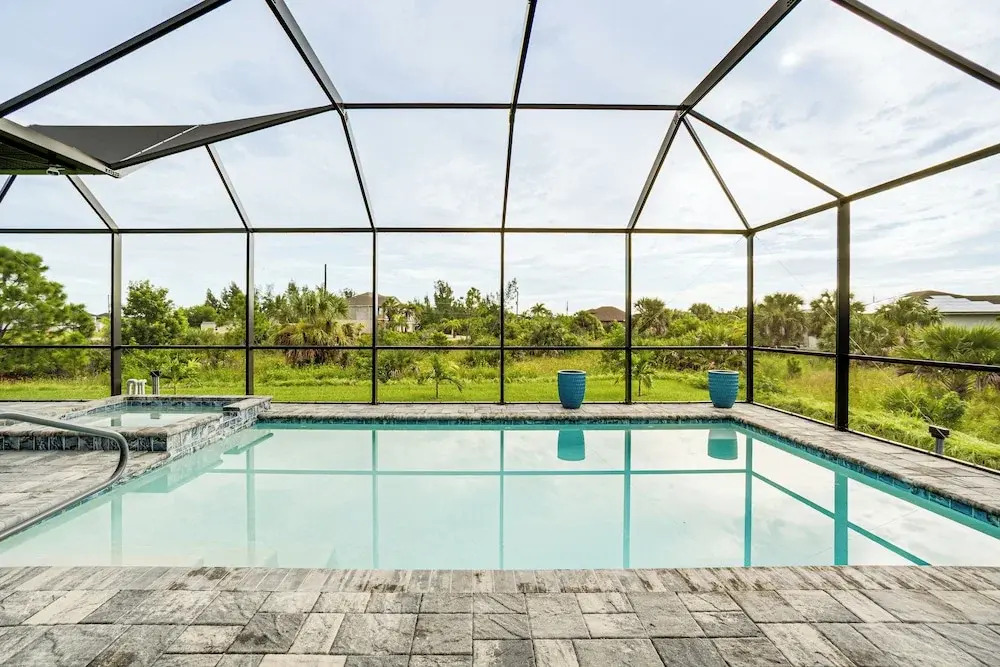 10 Mi to Beaches: Modern Retreat in Port Charlotte