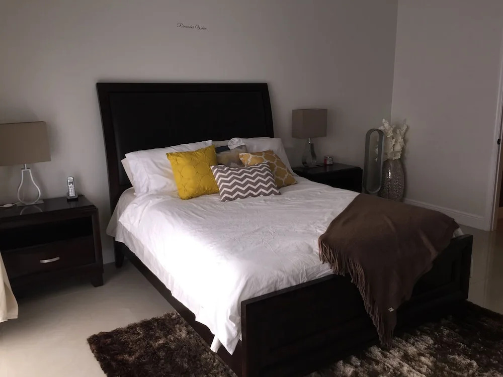 Luxury Condo at Venito