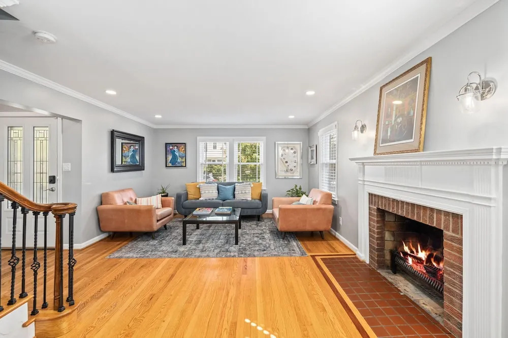 Clarendon Prestige 5-br Luxury Homestay