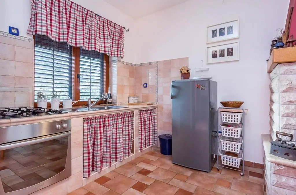 Apartments Mirna