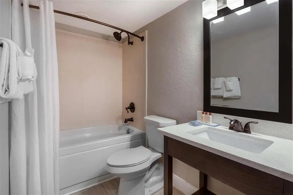 Hawthorn Suites by Wyndham Kissimmee Gateway
