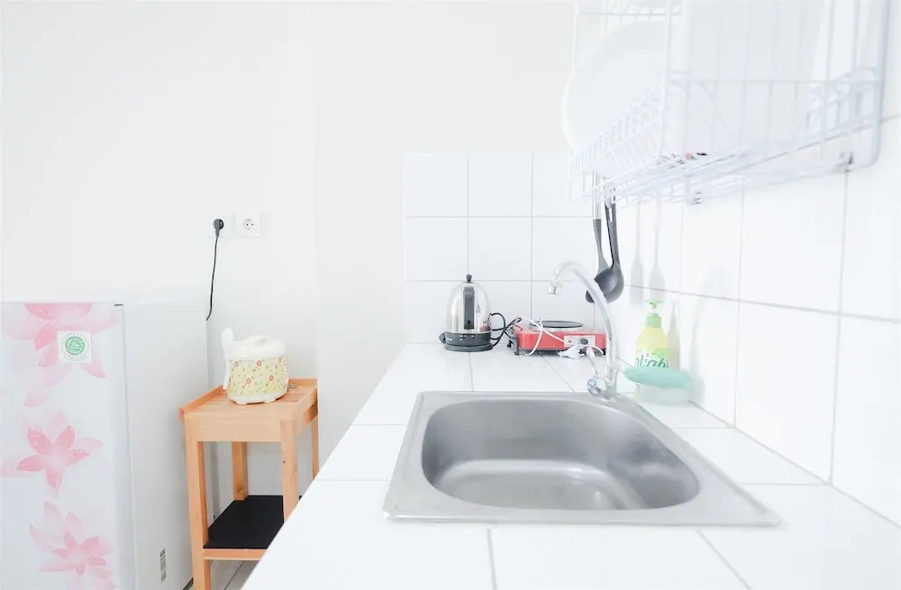 Spacious 2BR The Springlake Apartment By Travelio