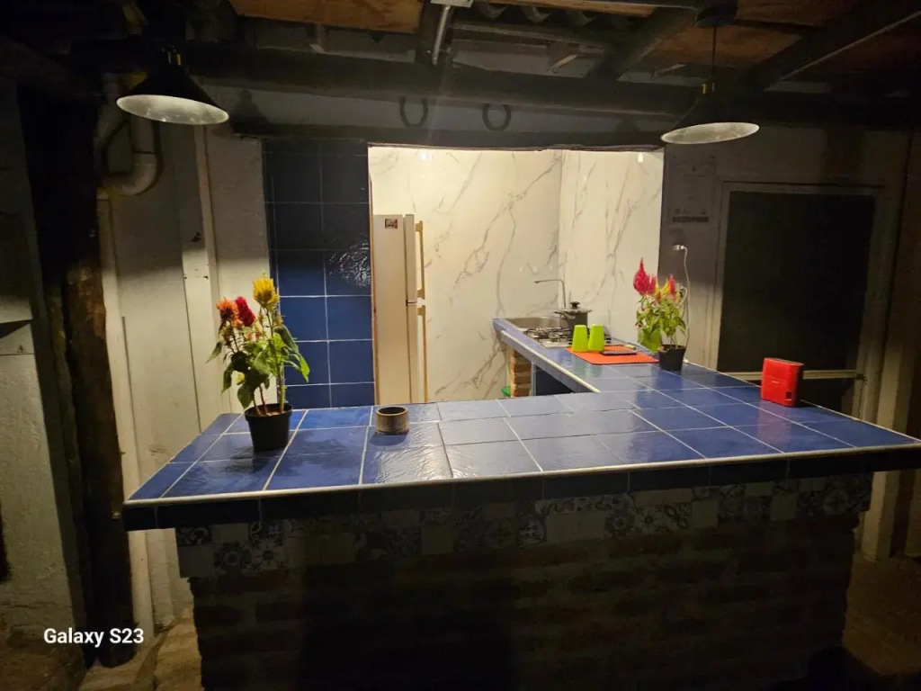 Hugo`s Place