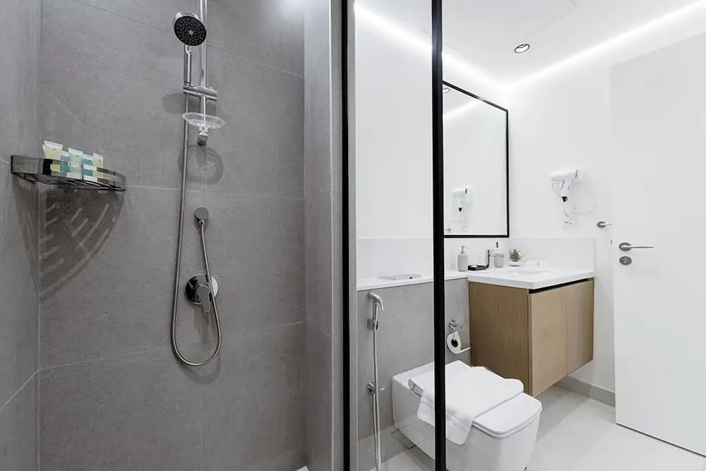 Stayis- 1 BR Spacious & Luxury Apartment