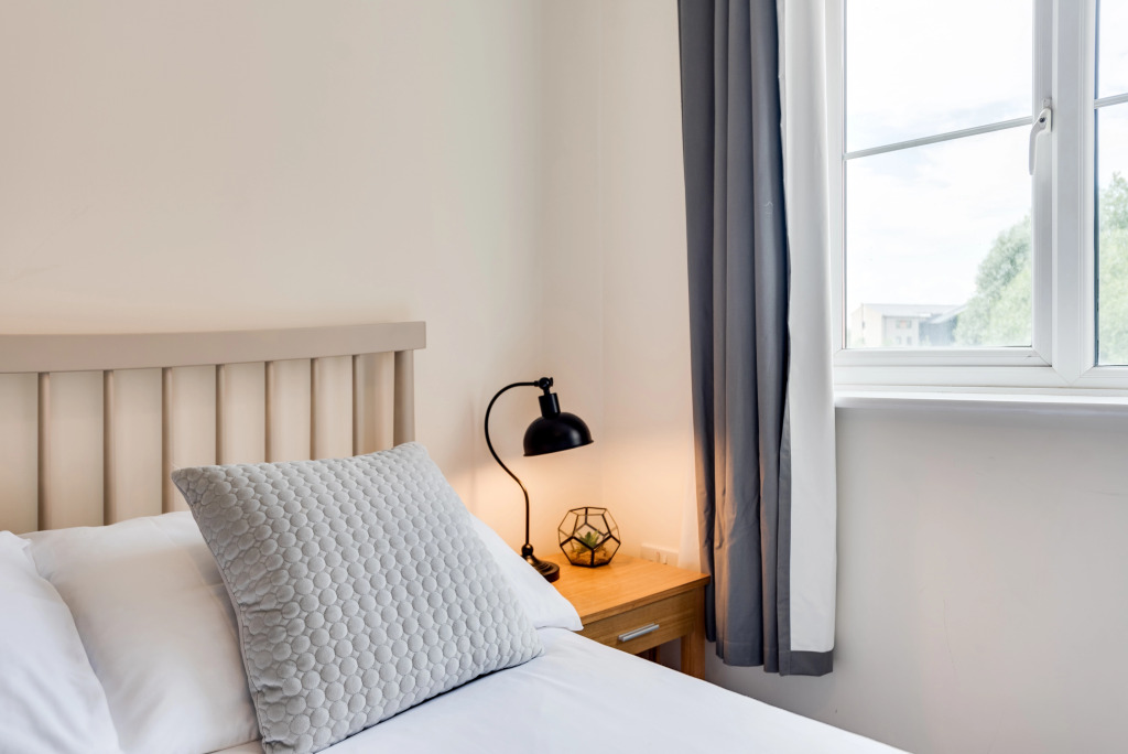 Modern 2 Bedroom Apartment in Popular Jericho