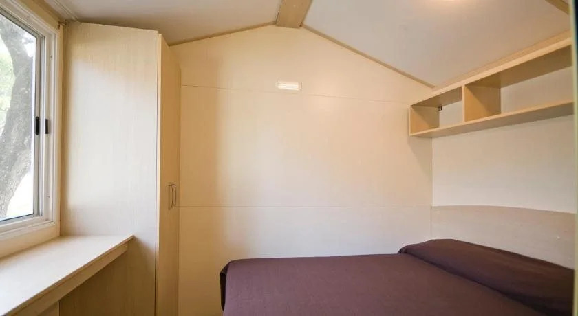 Albatross Mobile Homes on Camping Cisano & San Vito S. p. A