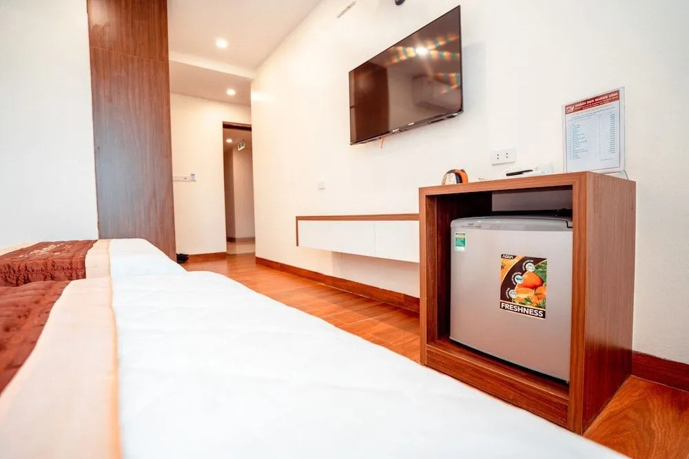 Quang Vinh Hotel