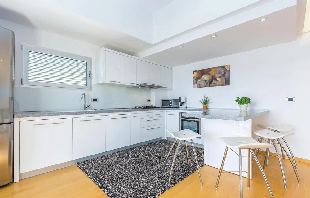 Awesome Home in Crikvenica With Wifi and 2 Bedrooms