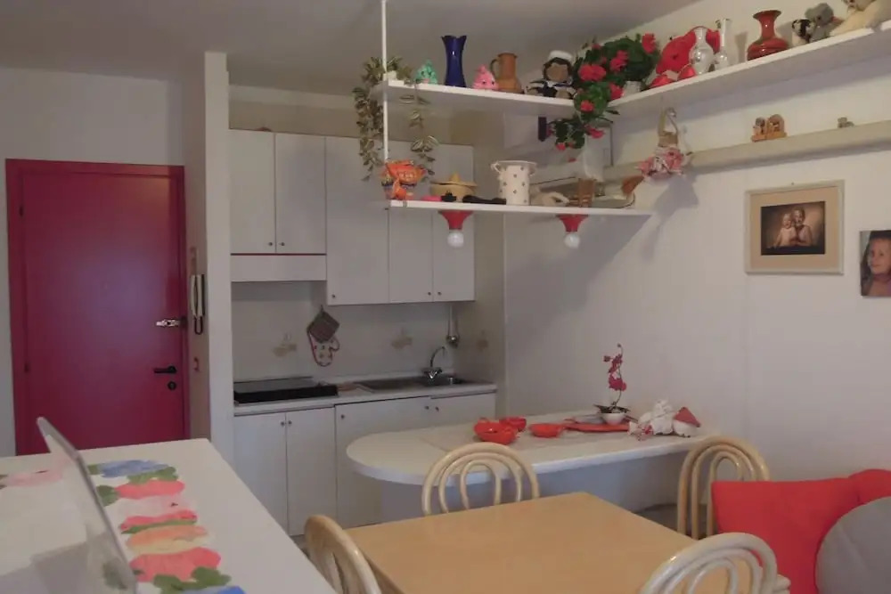 Modern Flat for 6 Guests With Swimming Pool