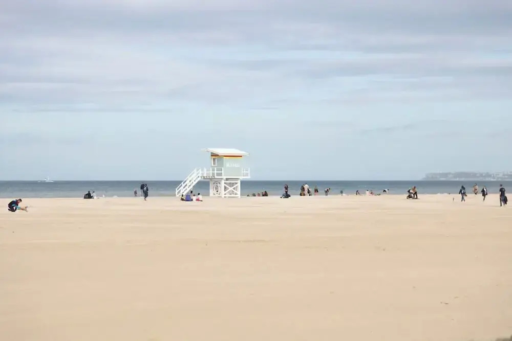 Luxury sea View 3br-2ba With Services in Deauville