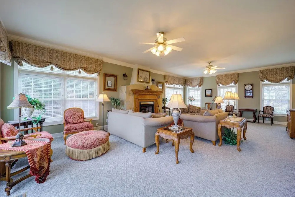 Immaculate Boone Villa w/ Entertainment Lounge