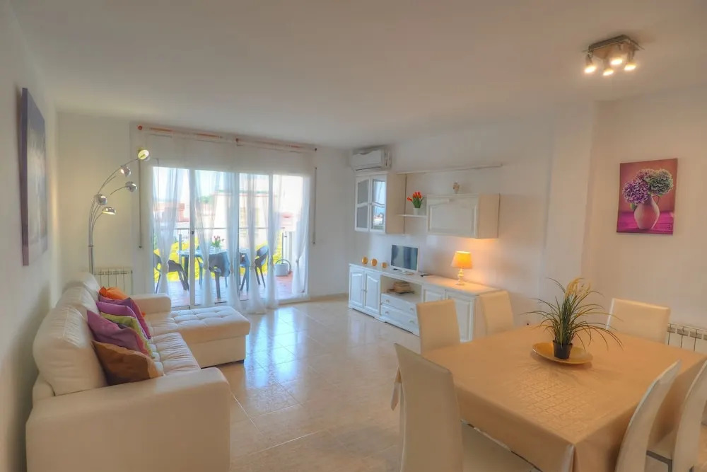 Molins Apartment