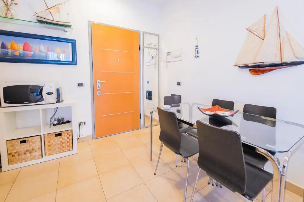 113 - Casa Le Terrazze in centro 100 metri Mare Spiaggia, BOX AUTO GRATIS