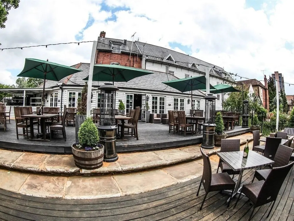 The Riverside Inn