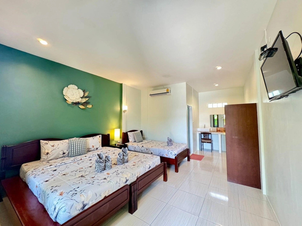 AJ Paradise Resort