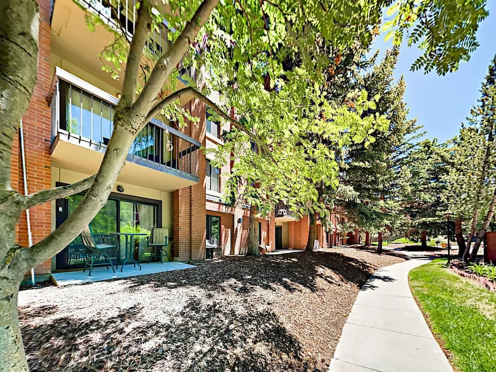 950 Park Avenue Condo #234 2 Bedrooms 2 Bathrooms Condo