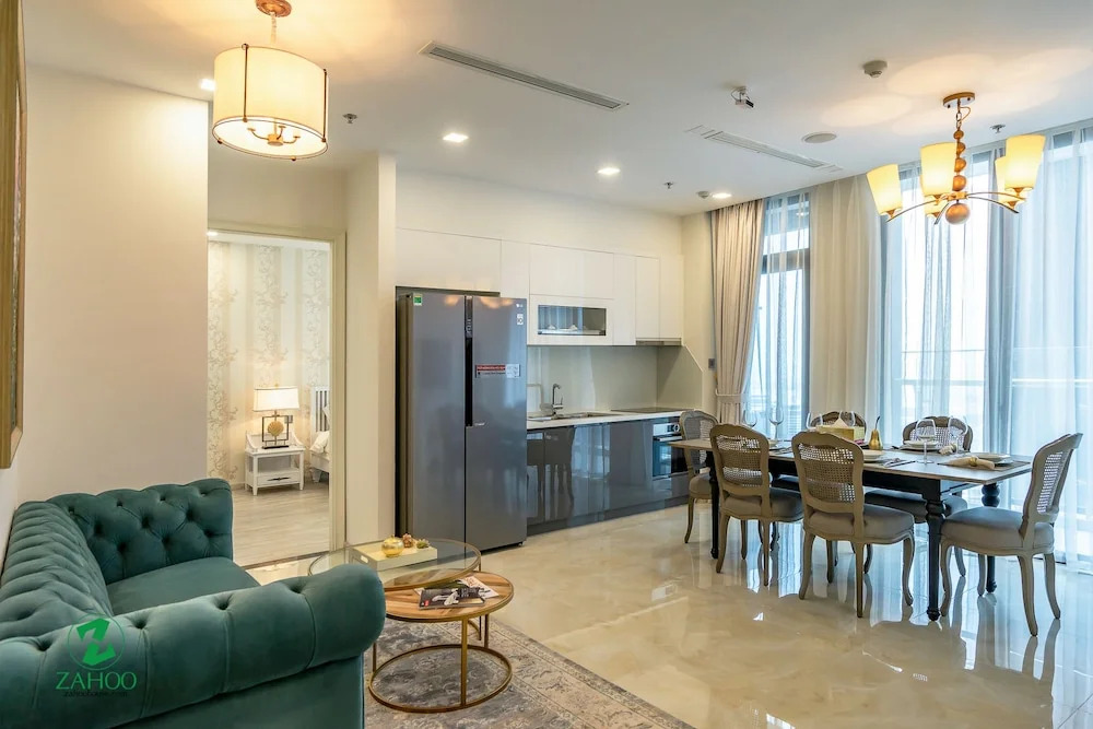 Zahoo House - Vinhomes Golden River
