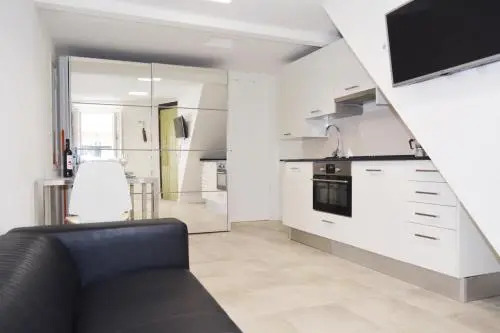 Luxury rooms in Central Lisbon next station