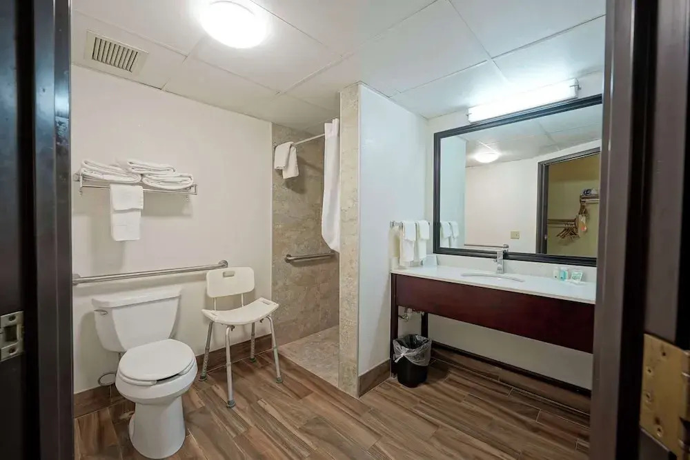 Baymont Inn & Suites Harrington