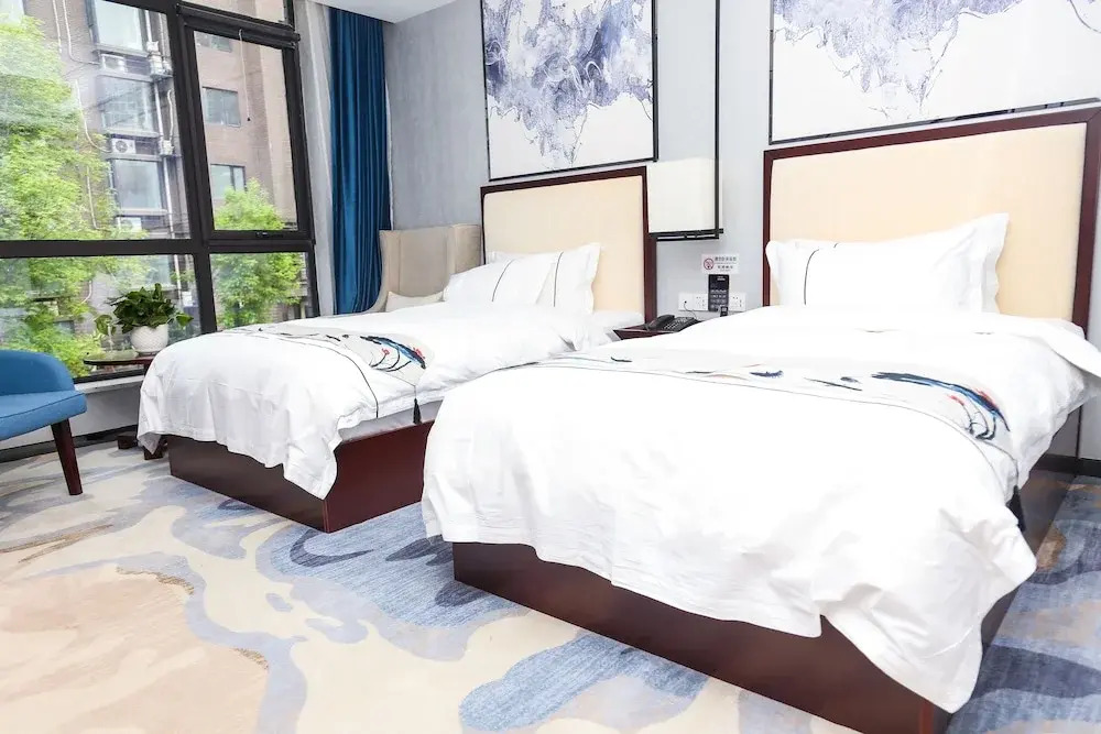 Beijing Venice Holiday Hotel (Shunyi Metro Station)