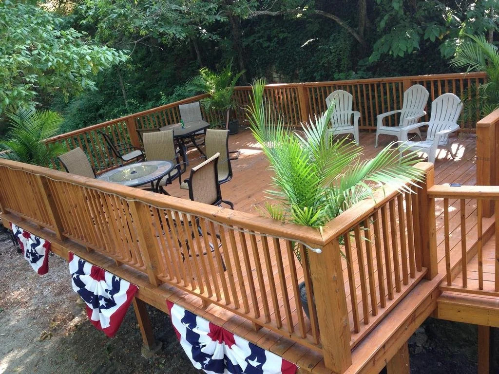The Brownstone Inn