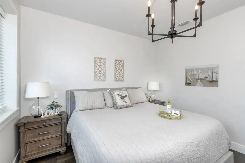 Lincolnville House