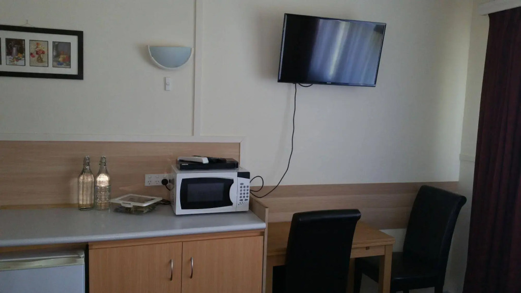 Kaniva Midway Motel