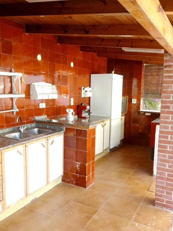Apartment With 3 Bedrooms in Campello, With Pool Access, Furnished Gar