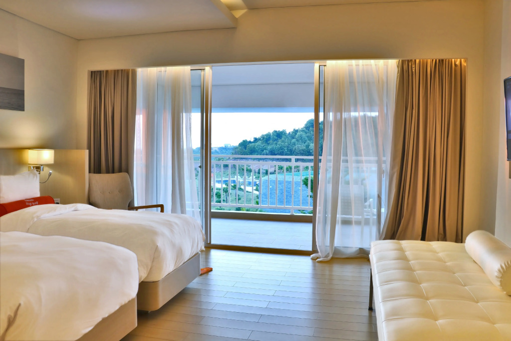 HARRIS Resort Barelang Batam