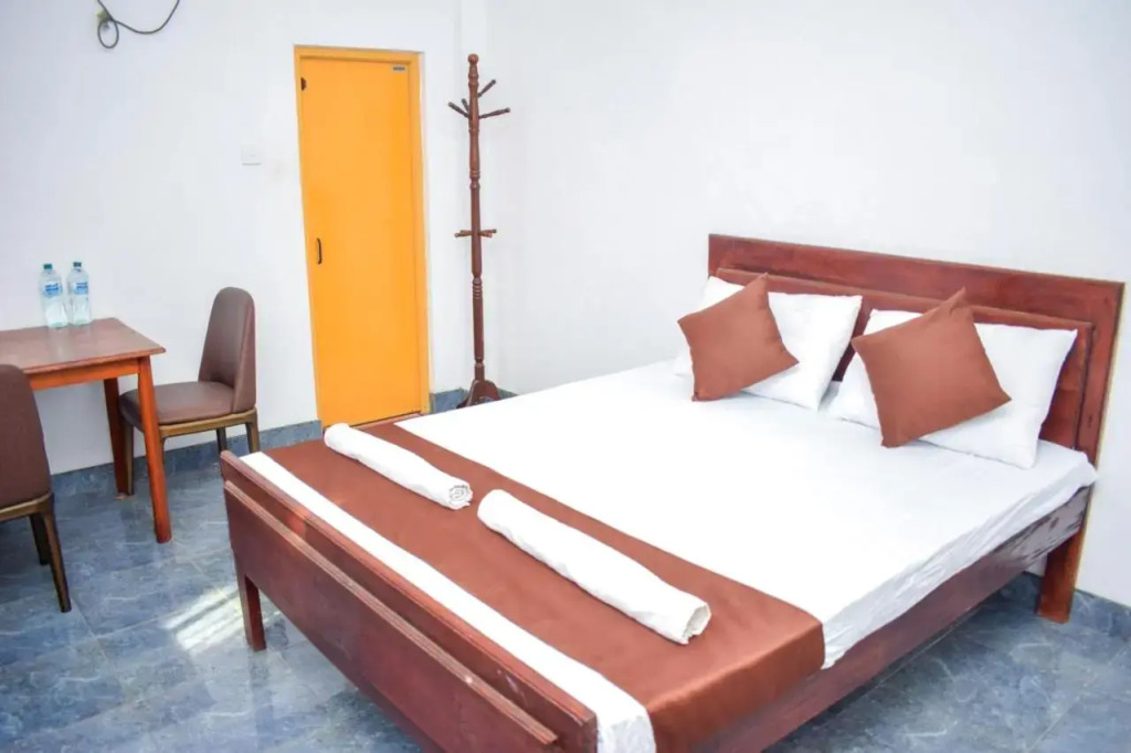 Singha Guest House