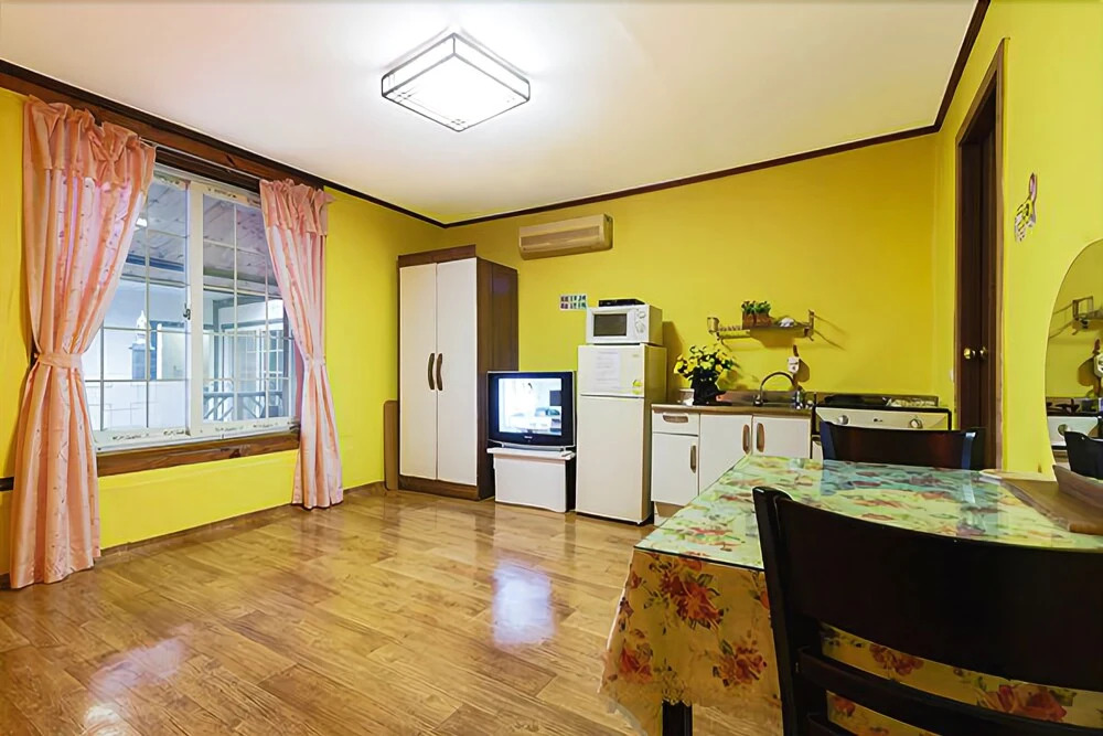 Taean Sky Pension