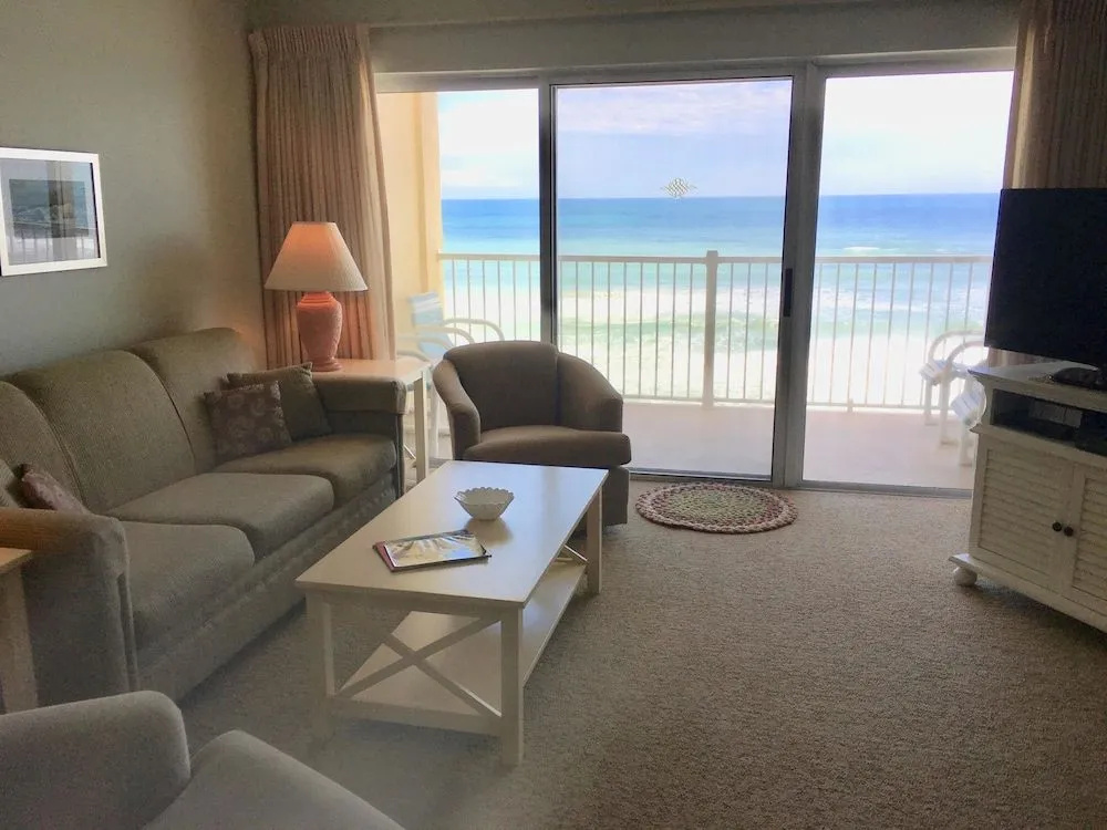 604 Ponce de Leon - 2 Br Condo