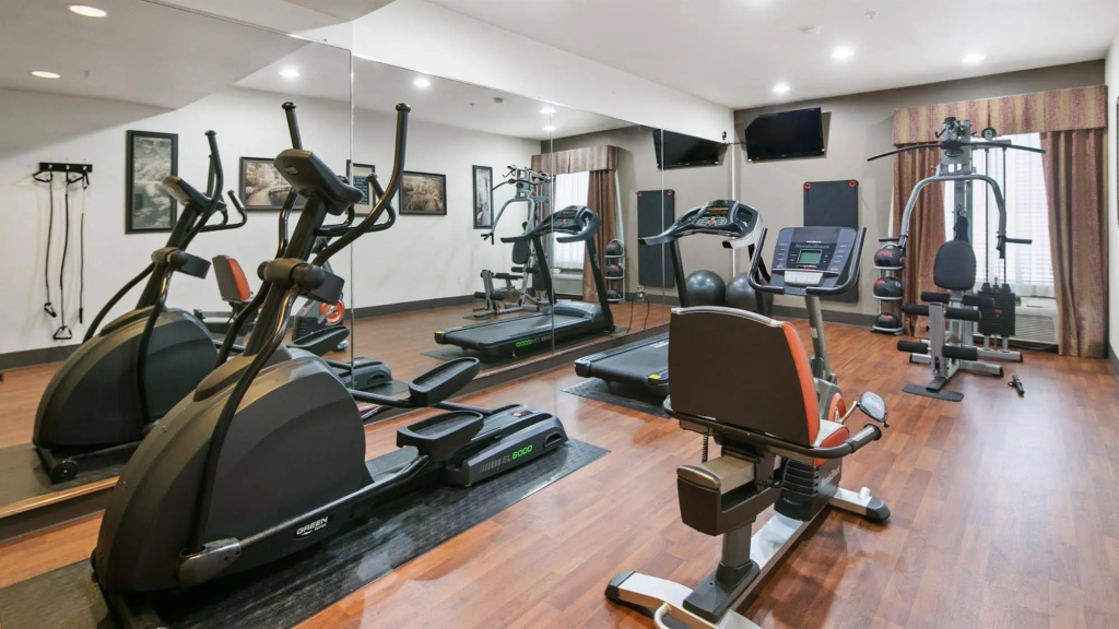 Best Western Plus Georgetown Inn & Suites