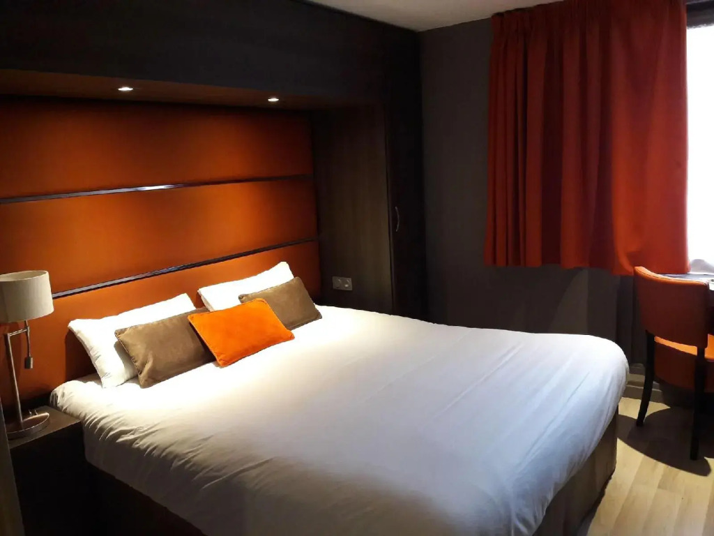 Hôtel Crocus Caen Mémorial