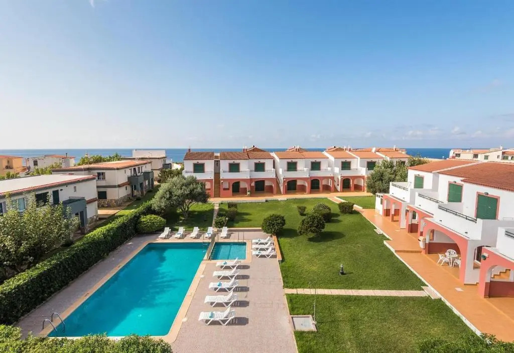 Apartment 30 meters from the beach