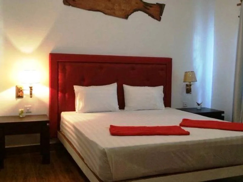 Garden Village Guesthouse & Pool Bar