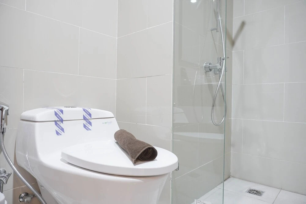Elegant And Comfy 2Br At Permata Hijau Suites Apartment