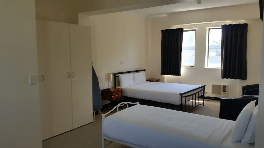 30 Darlinghurst