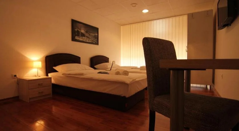 Rooms XXL