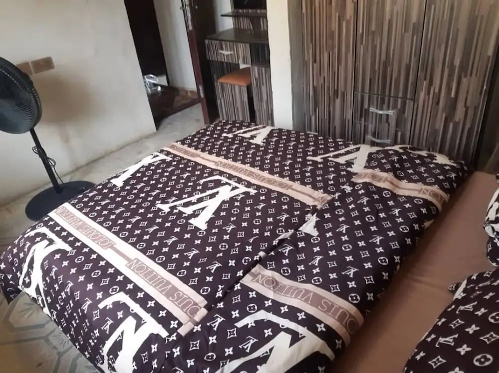 Remarkable 2-bed Apartment in Lagos