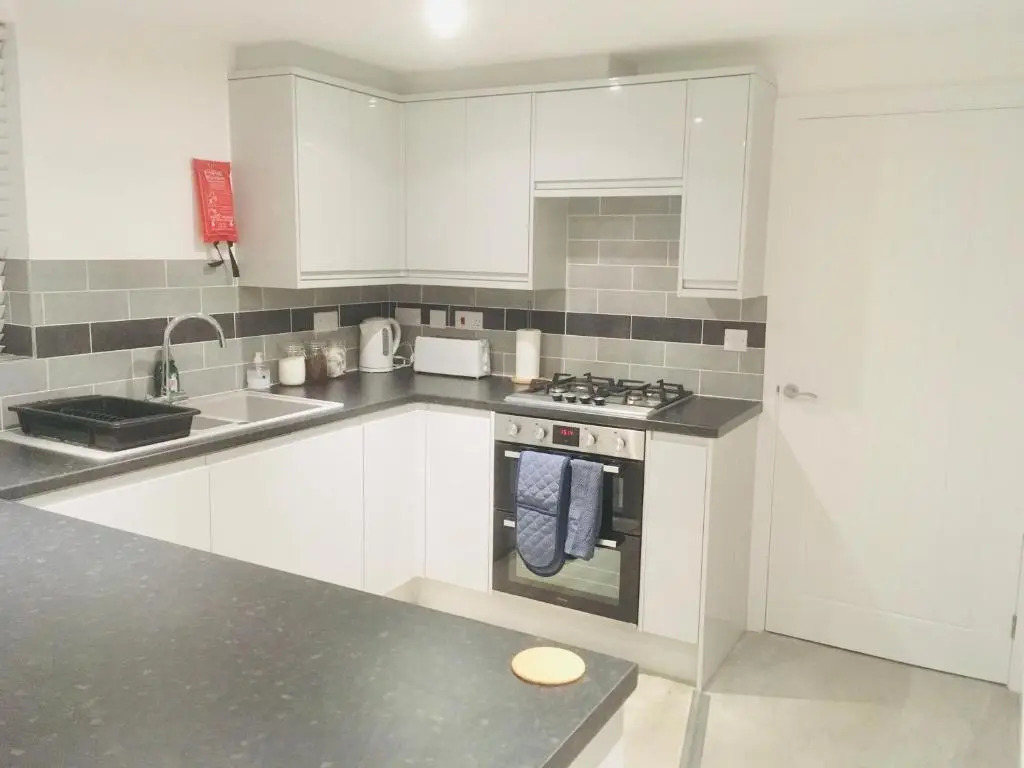 Huntingdon Apartment