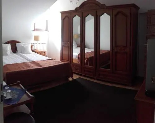 Casa Bota