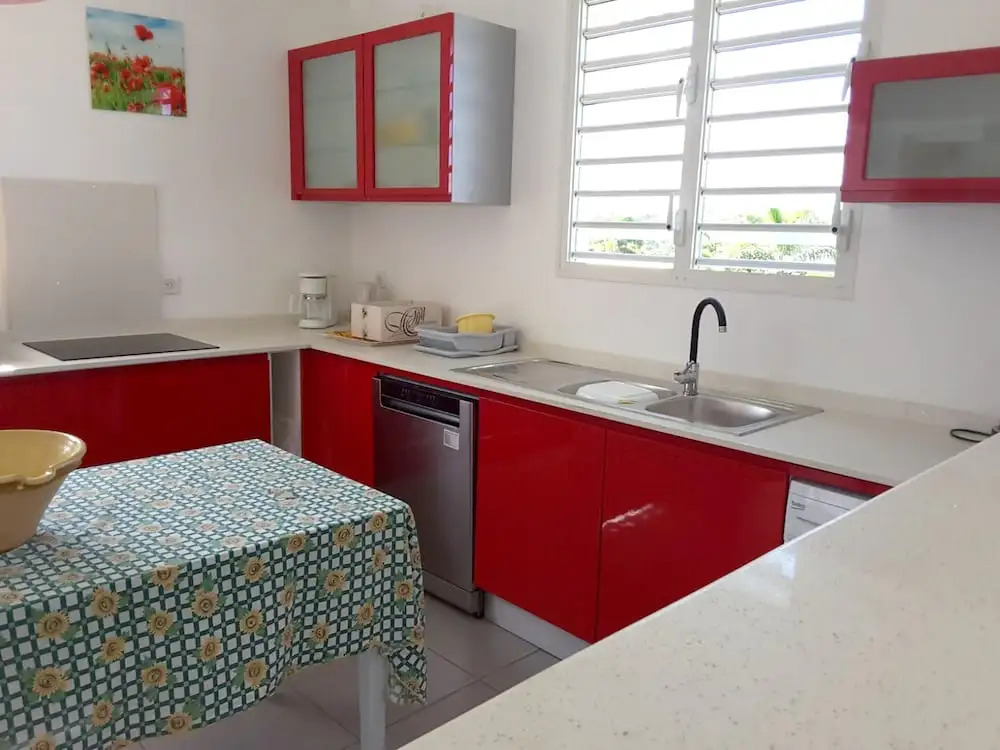 House With 3 Bedrooms in Le Moule, With Wonderful sea View, Furnished