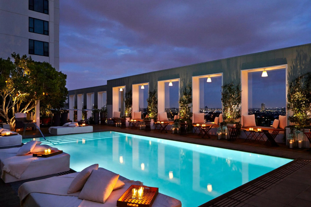 The Valorian West Hollywood, Curio Collection by Hilton