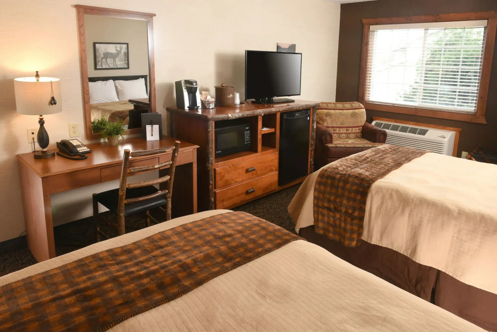 Cedar Creek Hotel Wausau - Rothschild