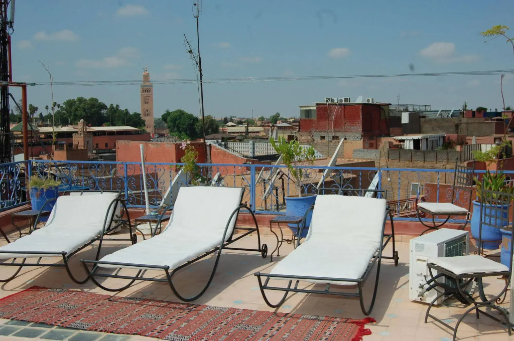 Hotel Amira Et Vacances