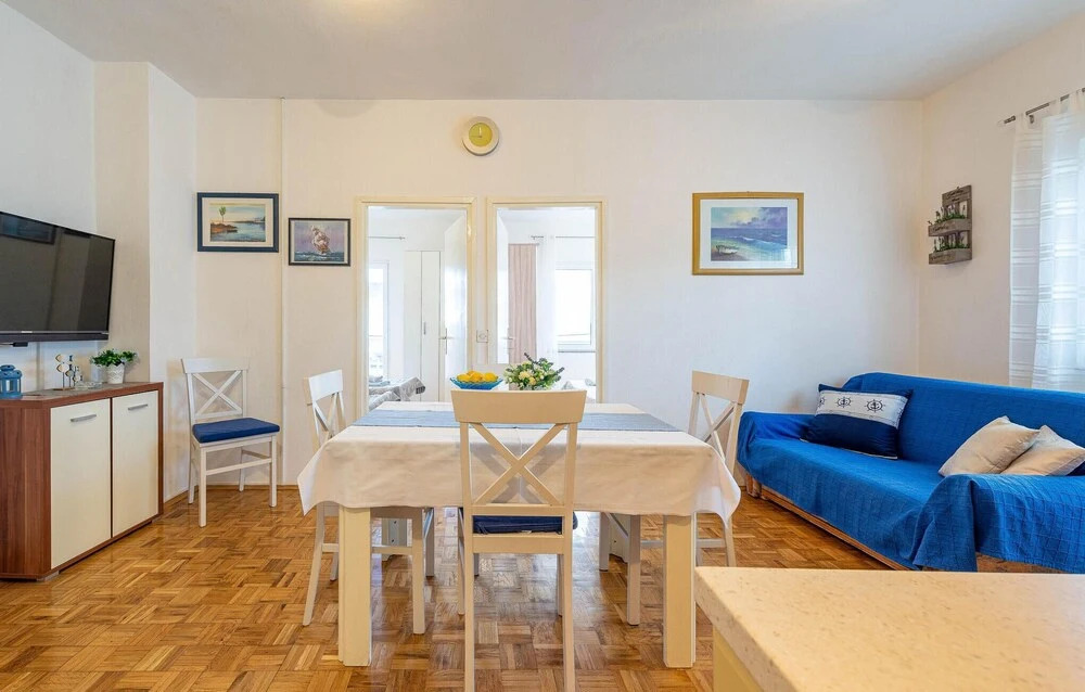 Stunning Apartment in Kozino With 2 Bedrooms and Wifi