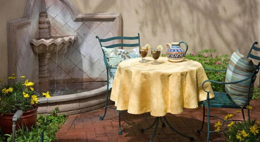 El Farolito B&B Inn