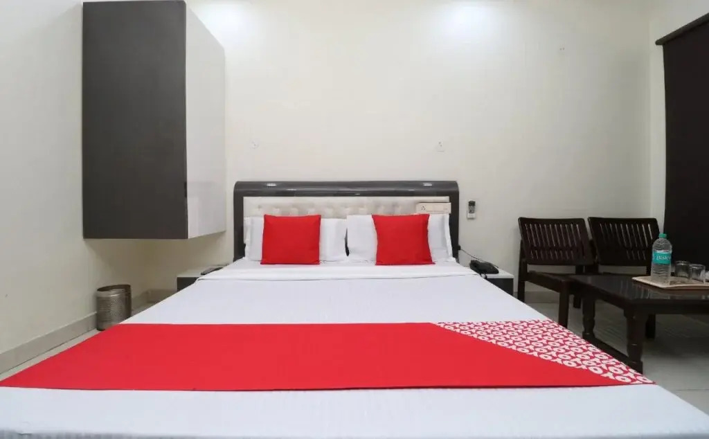 Hotel Kakkar By OYO Rooms
