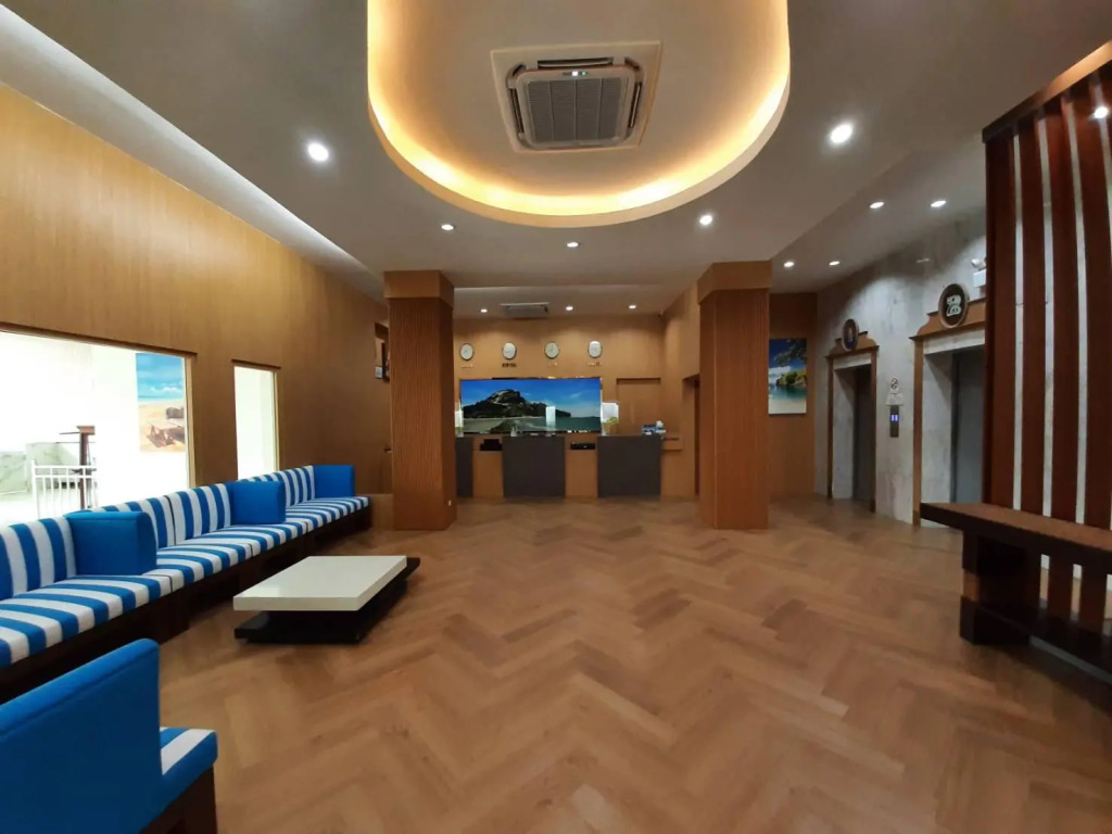 Blue Wave Hotel Hua Hin